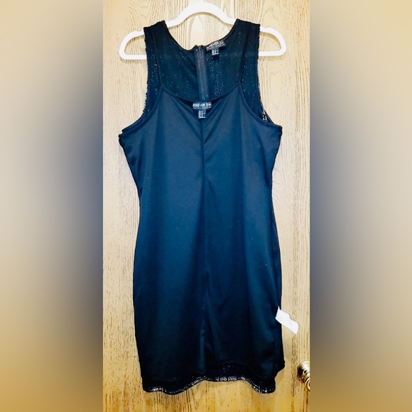 Forever 21+ Black & Gold Metallic Sequin Shift Dress | NWOT | Sz: 1XL - Picture 6 of 9